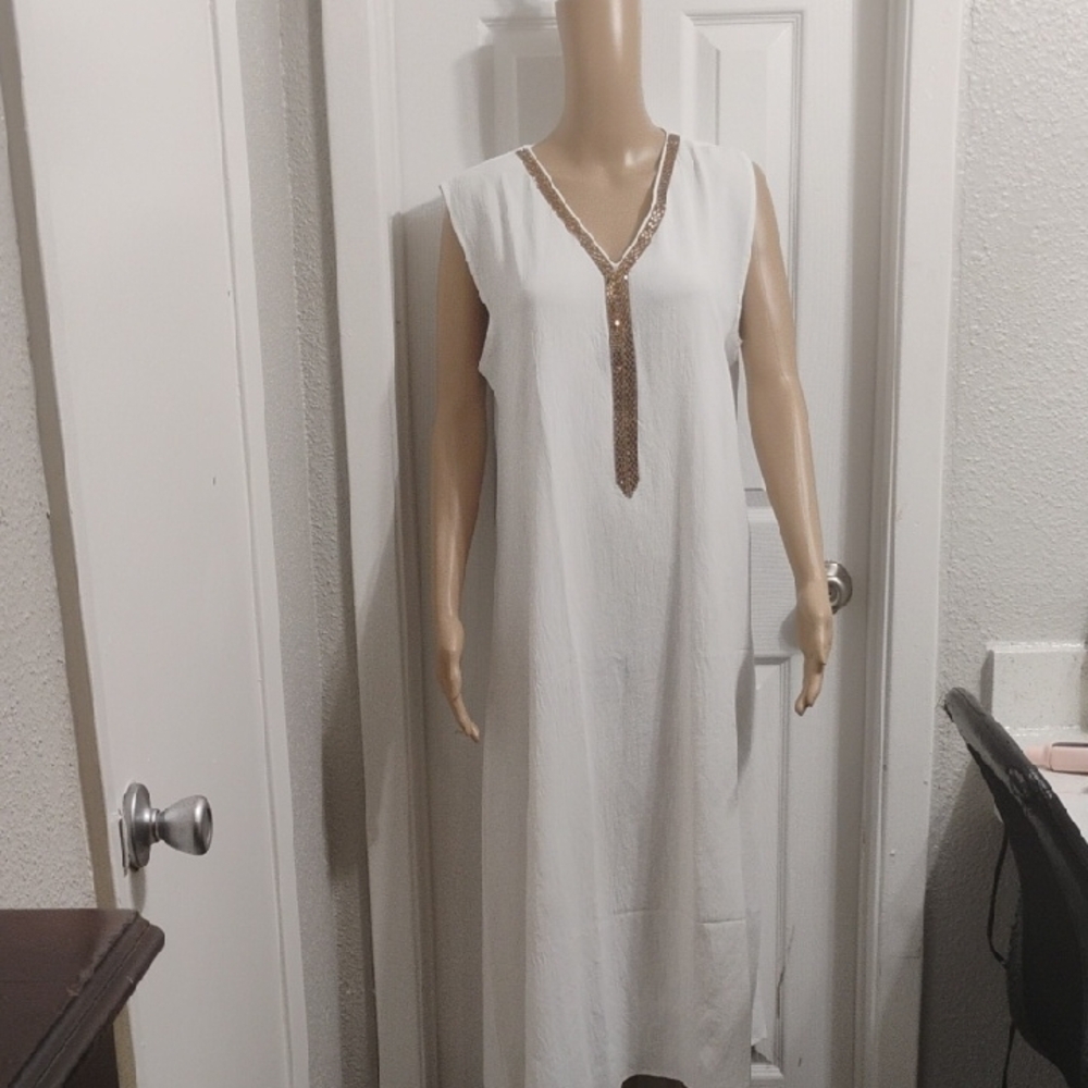 White Sleeveless Maxi Dress with Gold Accent - Picture 2 of 10